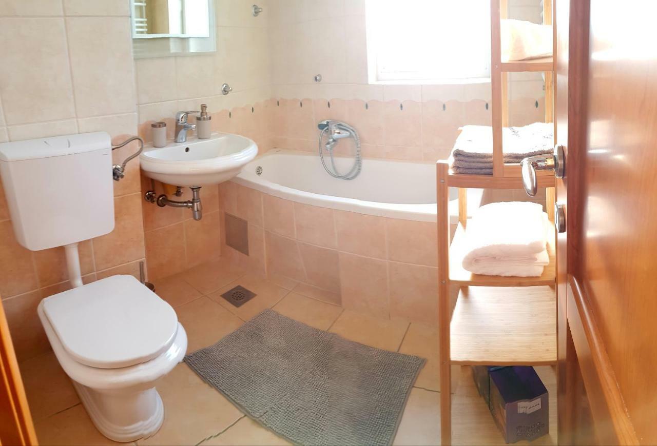 Sea View Apartment Elena Makarska Dış mekan fotoğraf
